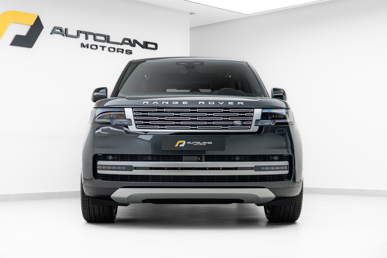 2025 RANGE ROVER P530 AUTOBIOGRAPHY LWB | MAIN DEALER WARRANTY 5 YEARS